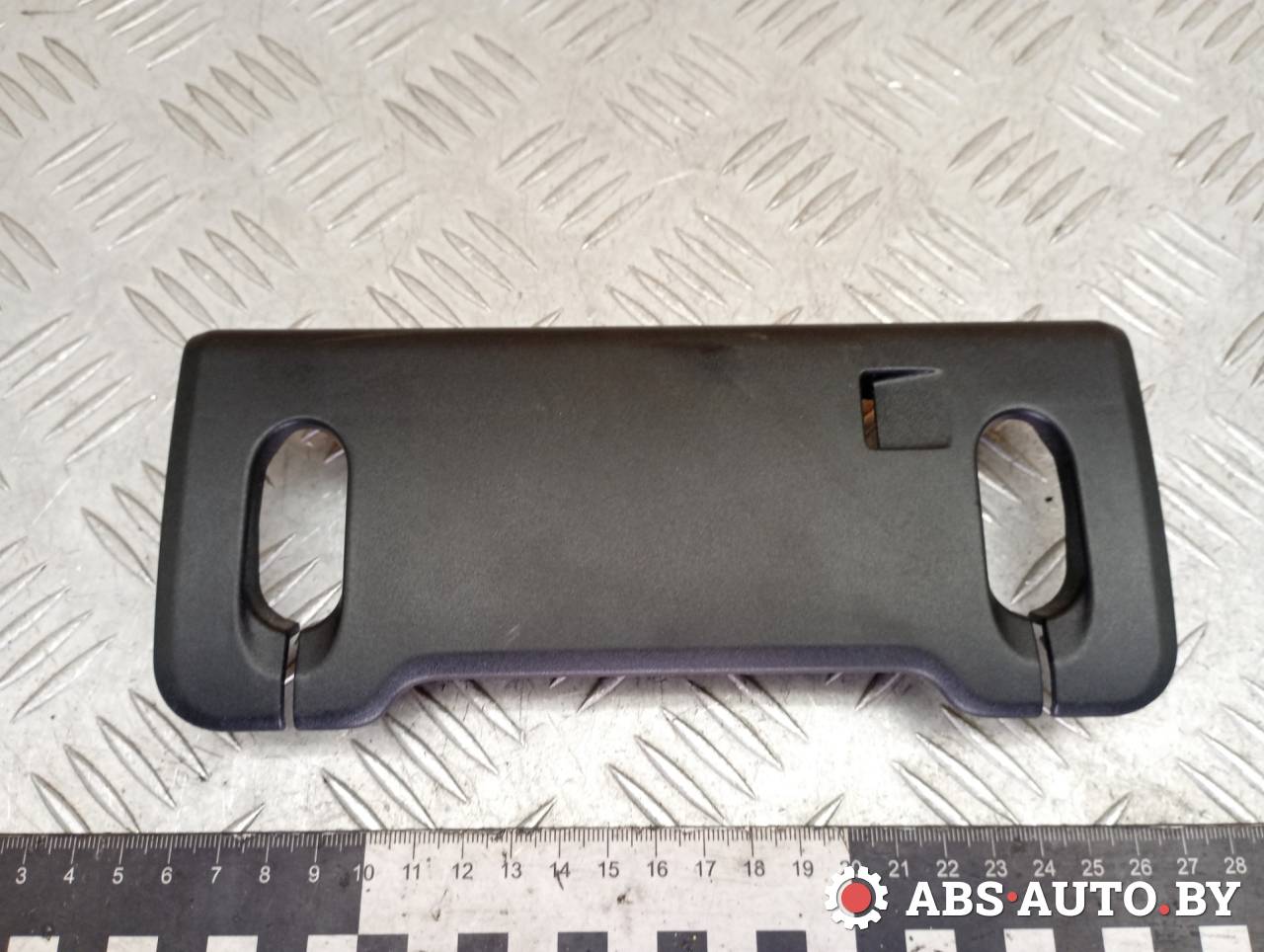 пластик (накладка) сиденья Volvo XC90 1 поколение 2005, 2.4 л., D 5244 T, дизель, АКПП, внедорожник 5 дв., полный подключаемый привод, правый руль, 8665622 - фото №1