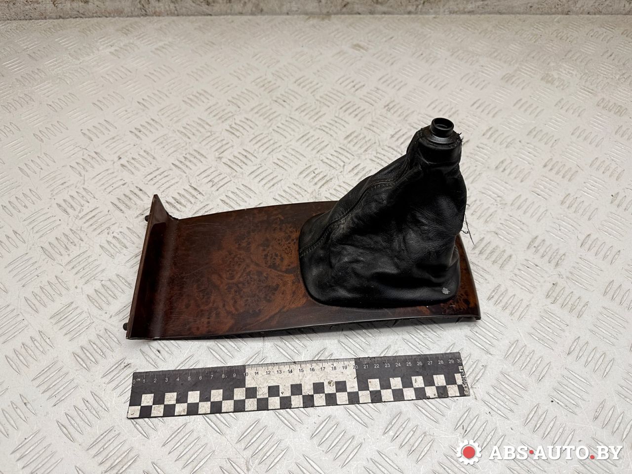 рамка обрамление кулисы Audi A6 4B/C5 2000, 2.5 л., AKE, дизель, МКПП, полный привод, 4B0864261, 4B0864261BH, 4B0864261BL - фото №1