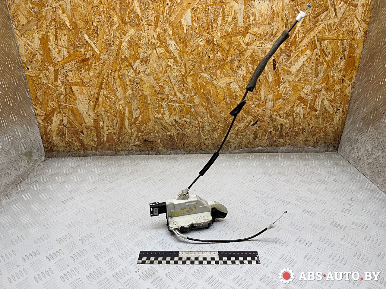 замок двери передней левой Citroen C5 2 поколение 2010, 2.0 л., RHR (DW10BTED4), дизель, МКПП, универсал, PSA574388, A01772, ARMA01772 - фото №1