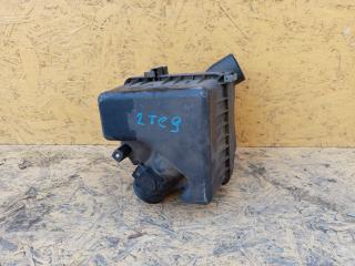 корпус воздушного фильтра Toyota RAV4 3 поколение (XA30) 2006, 2.2 л., дизель, МКПП, внедорожник 5 дв., 26330, 1001408440