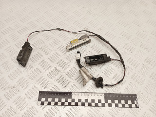 подсветка номера Nissan Primera P12 2005, 2.2 л., дизель, МКПП, хетчбэк 5 дв., 24025AV000