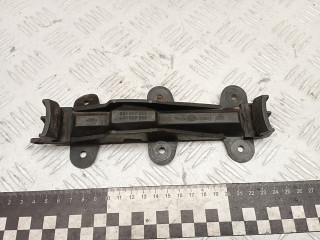 Крепление бампера переднего Audi 100 4A/C4 1993, 4A0807253, 893807253