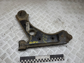 рычаг передний правый Peugeot Bipper 1 поколение 2010, 1.4 л., 8HS (DV4TED), дизель, АКПП, правый руль, 3521S6, 3521V5, 55703231, A517, C560