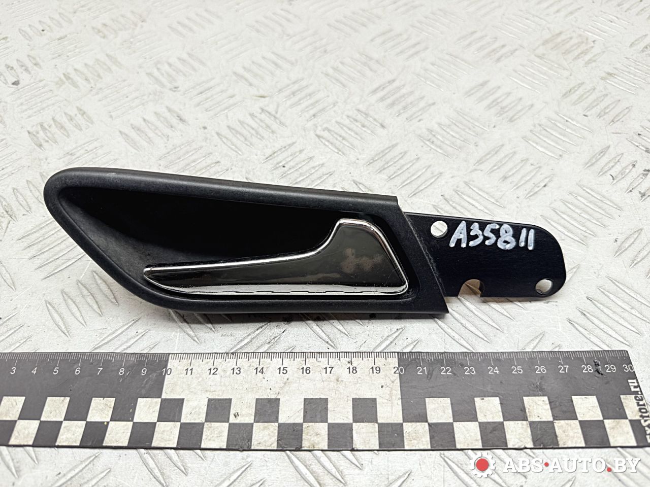 ручка внутренняя передняя правая Mercedes-Benz B-Класс W245 2006, 1.5 л., M 266.920, бензин, МКПП, правый руль, A1697601061 - фото №1