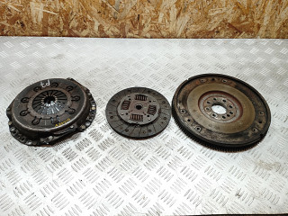 комплект сцепления Peugeot 306 1 поколение [рестайлинг] 2000, 1.9 л., WJY (DW8B), дизель, МКПП, универсал, передний привод, 9629137510, 9628998380