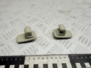 Крепление (крючок) солнцезащитного козырька Jeep Cherokee 5 поколение 2016, 2.0 л., EBT, дизель, АКПП, внедорожник 5 дв.