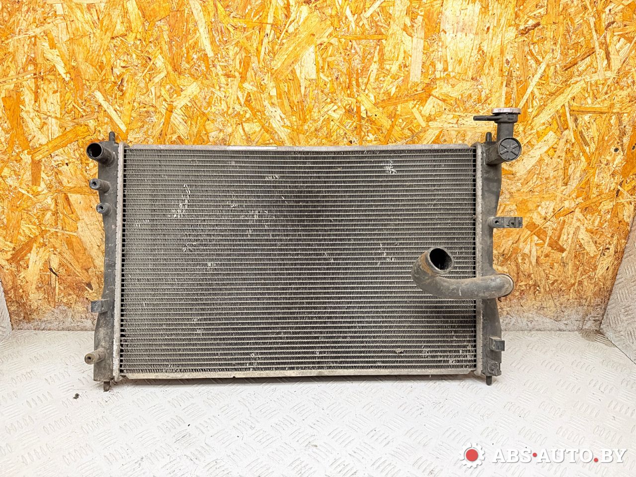 радиатор (основной) Smart Forfour 1 поколение 2004, 1.3 л., бензин, МКПП, A4545001303 - фото №1