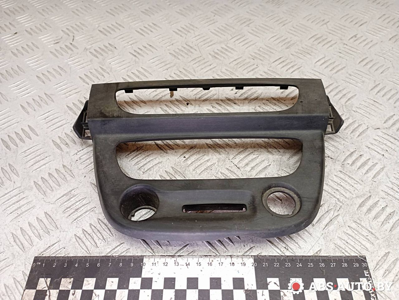 рамка под магнитолу Renault Megane 3 поколение 2010, 682600003R, 682600020R - фото №1