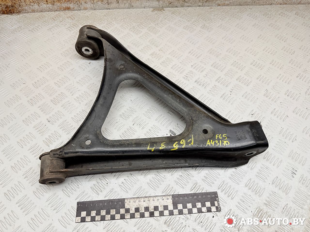 рычаг задний левый Volkswagen Touareg 1 поколение 2006, 3.0 л., BKS, дизель, АКПП, внедорожник 5 дв., полный привод, 7L0505351 - фото №1