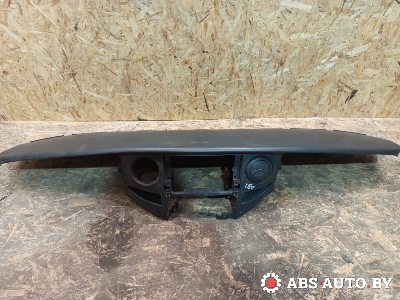 панель передняя салона (торпедо) IVECO Daily 4 поколение 2009, 2.3 л., дизель, МКПП, фургон, 3802503 - фото №1
