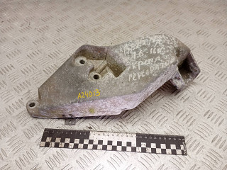 кронштейн генератора Opel Vectra B 1998, 1.6 л., бензин, 0047620, 90502614