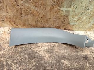 обшивка крышки багажника Kia Sorento 2 поколение 2010, 2.2 л., дизель, МКПП, полный привод, правый руль, 817402P000