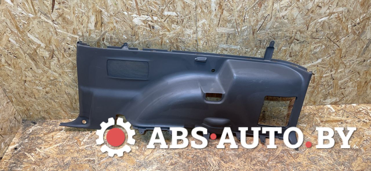 обшивка багажника Mitsubishi Pajero 3 поколение 2002, 3.2 л., дизель, МКПП, внедорожник 3 дв., MR391242 - фото №1