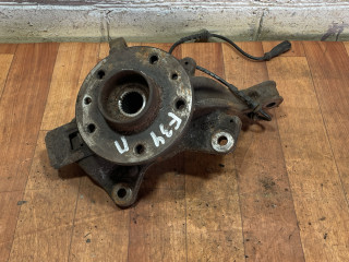 ступица передняя правая Renault Grand Scenic 3 поколение 2011, 1.5 л., дизель, МКПП, правый руль