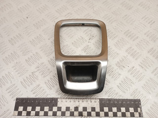 рамка обрамление кулисы Peugeot 5008 1 поколение 2013, 1.6 л., дизель, робот, правый руль, 81300442, 9686375677