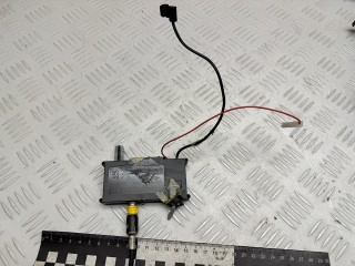 усилитель антенны Peugeot 607 1 поколение 2001, 2.2 л., 4HX (DW12TED4/FAP), дизель, МКПП, седан, 9637564680, AAR810