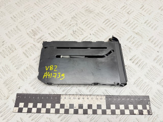 подстаканник Renault Laguna 2 поколение 2003, 1.8 л., F4P 774, бензин, МКПП, хетчбэк 5 дв., 214600, 226065