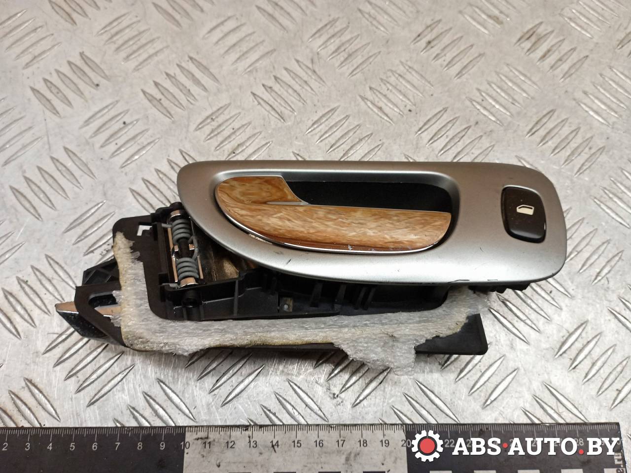 ручка внутренняя задняя левая Peugeot 307 1 поколение 2005, 2.0 л., бензин, АКПП, универсал, 96360166XT, 9643604577, 9634774777 - фото №1