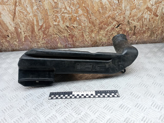 воздухозаборник Kia Carnival 1 поколение [рестайлинг] 2004, 2.9 л., дизель, 0K51A13330