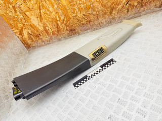 обшивка стойки центральной правой Volvo V70 2 поколение [рестайлинг] 2007, 2.4 л., D 5244 T4, дизель, АКПП, универсал