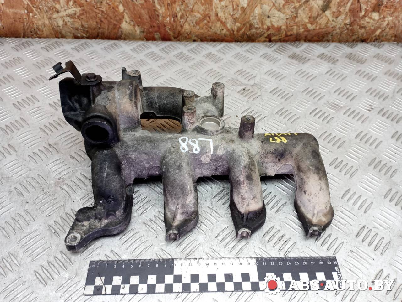 коллектор впускной Renault Megane 2 поколение 2005, 1.9 л., дизель, МКПП, универсал, 8200145096 - фото №1