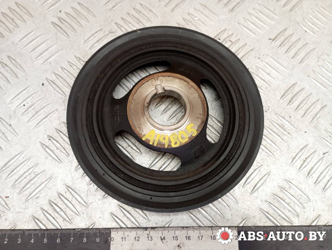 шкив коленвала Peugeot 5008 1 поколение 2011, 1.6 л., дизель, МКПП, передний привод, 9654961080, 1690296, AV6Q6B319AA, 544010410, 544010420, GPZ1097DZ, GPZ1097VD, Y66211401, 3558000, 3642473, 0515T3, 1261069K00000, 31330083, DPV1141, VKM93309, TVD1061A - фото №1