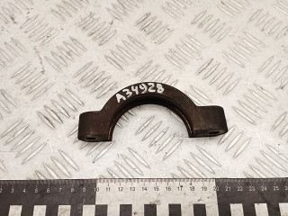 кронштейн полуоси Volvo XC90 1 поколение [рестайлинг] 2008, 2.4 л., D 5244 T4, дизель, АКПП, внедорожник 5 дв., правый руль, 30711363