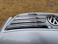 капот Volkswagen Phaeton 1 поколение 2006, 3.2 л., бензин, АКПП - фото №3