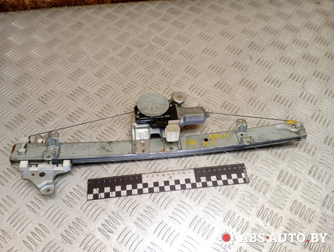 стеклоподъемник электрический передний правый Nissan X-Trail T32 2014, 1.6 л., R9M, дизель, МКПП, полный подключаемый привод, правый руль, 807314CA1A, 0620403420 - фото №1