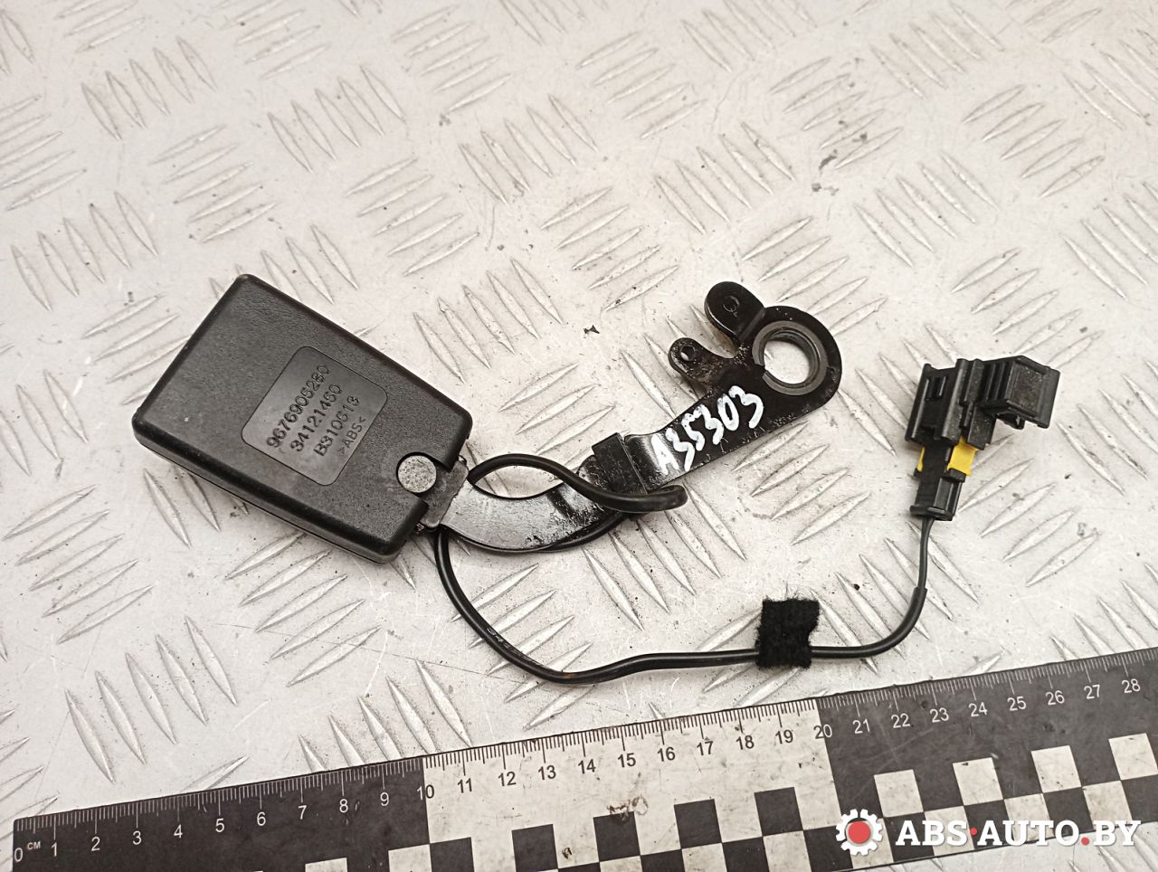 замок ремня безопасности Peugeot 5008 1 поколение 2013, 1.6 л., дизель, робот, правый руль, 34082027F, 34121450, 9676905280 - фото №1