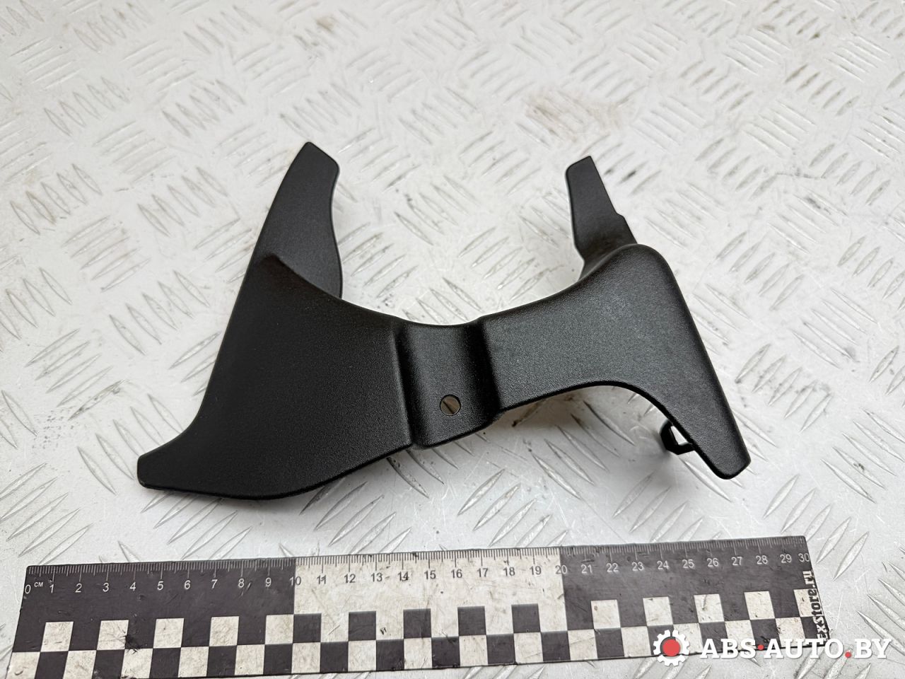 пластик (накладка) сиденья Jeep Cherokee 5 поколение 2016, 2.0 л., EBT, дизель, АКПП, внедорожник 5 дв., 1XS88TRMAC - фото №1