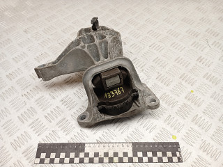 подушка крепления двигателя Renault Megane 3 поколение 2010, 1.5 л., K9K J 836, дизель, МКПП, хетчбэк 3 дв., правый руль, 112100019R