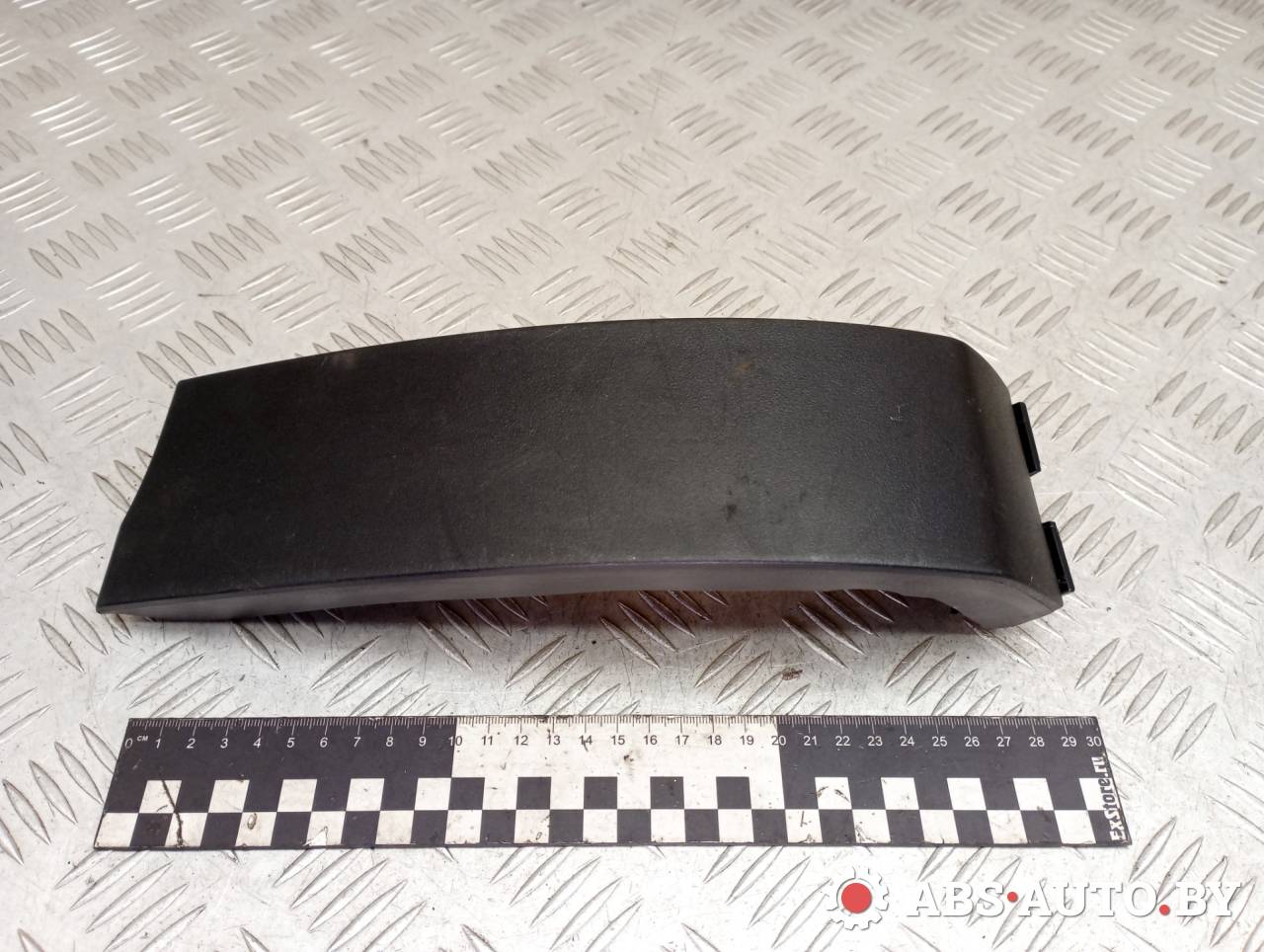 пластик Peugeot 4007 1 поколение 2009, 2.2 л., дизель, МКПП, полный подключаемый привод, правый руль, 8002A144 - фото №1