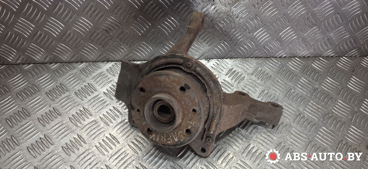 ступица передняя правая Renault Safrane 1 поколение 1996 - фото №1