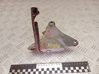 кронштейн двигателя Volkswagen Golf 3 поколение 1996, 1.6 л., бензин, 1H0199273E