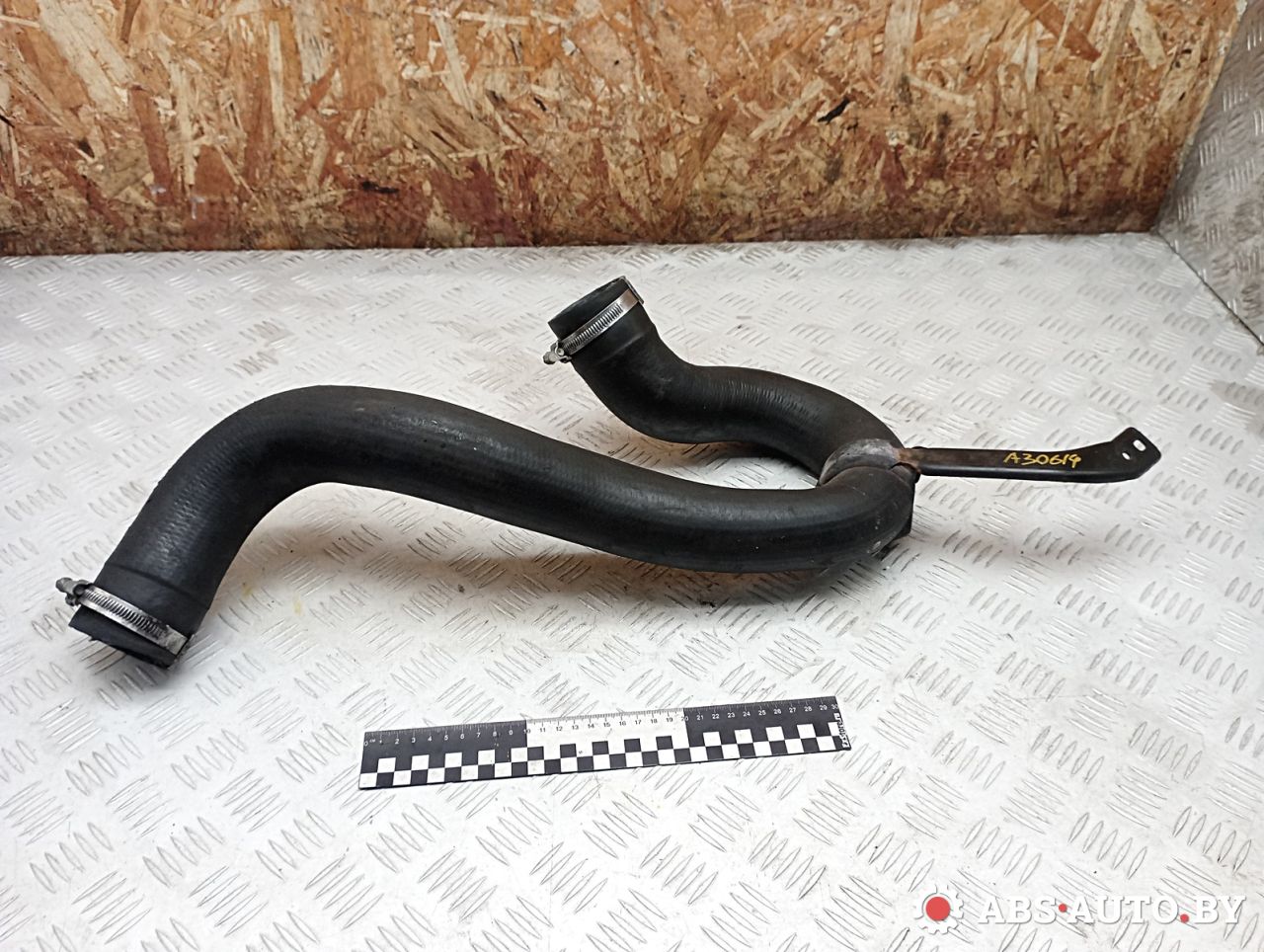 патрубок интеркулера Citroen C5 2 поколение 2016, 2.0 л., AHW (DW10FC), дизель, АКПП, универсал, 9675754080 - фото №1