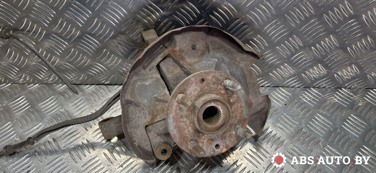 ступица передняя левая Kia Shuma 1 поколение 2000, 1.5 л., бензин - фото №1