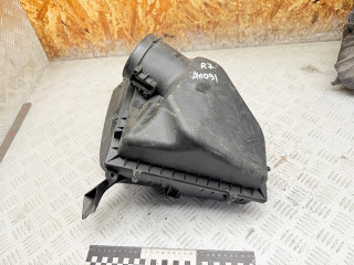 корпус воздушного фильтра BMW X6 G06 [рестайлинг] 2023, 3.0 л., дизель, правый руль, 13718575714, 13718744709