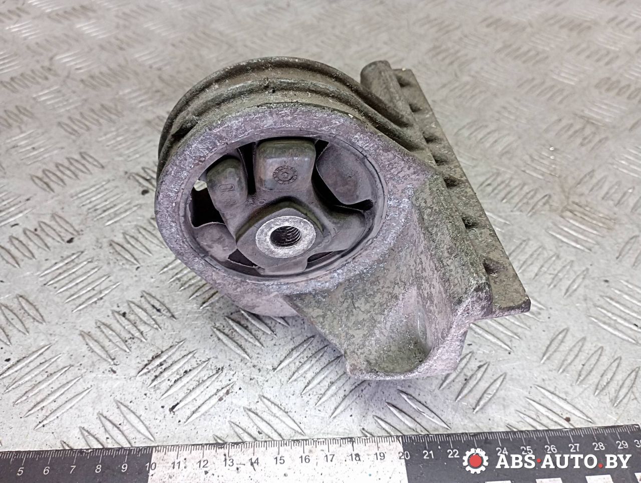 подушка крепления двигателя Renault Megane 1 поколение 1998, 1.6 л., бензин, 7700804163, 7700413088 - фото №1