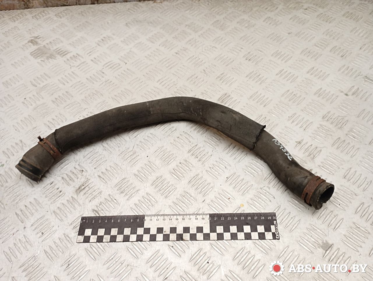 патрубок радиатора Mercedes-Benz A W169 2 поколение (2004-2008) 2005, 1.5 л., M 266.920, бензин, МКПП, хетчбэк 5 дв., правый руль, A1695011382 - фото №1