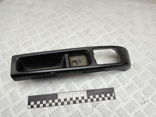 обшивка двери передняя правая Peugeot Bipper 1 поколение 2010, 1.4 л., 8HS (DV4TED), дизель, АКПП, правый руль, T0793