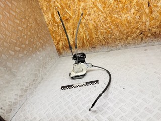 замок двери задней правой Jeep Cherokee 5 поколение 2016, 2.0 л., EBT, дизель, АКПП, внедорожник 5 дв., 04589914ADA, P04589914ADA