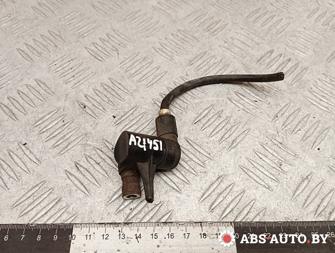 датчик ABS Chrysler Voyager 3 поколение 1998, 4683572 - фото №1