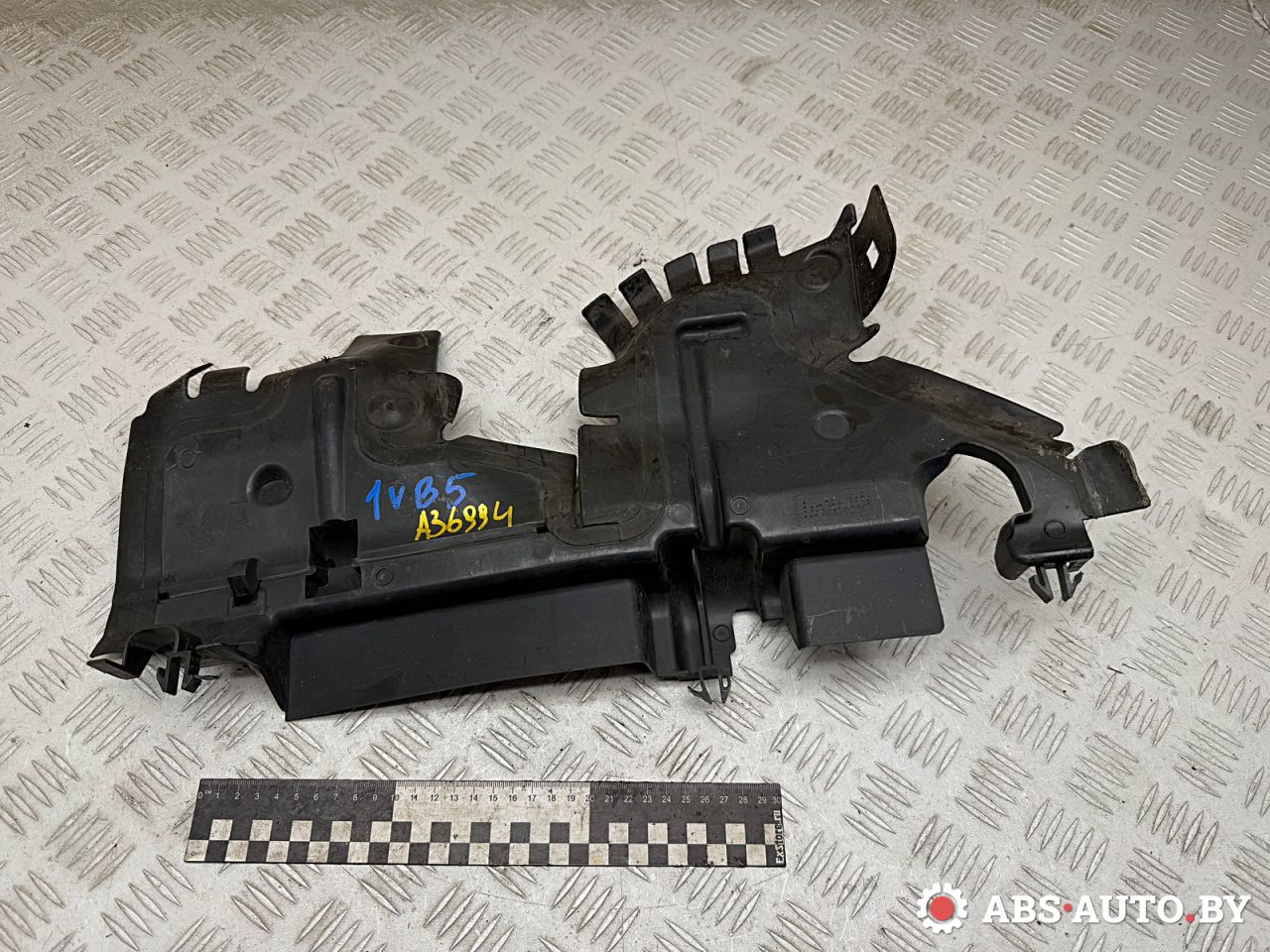 воздуховод (дефлектор) радиатора Toyota RAV4 3 поколение (XA30) 2007, 2.2 л., 2AD-FTV, дизель, МКПП, внедорожник 5 дв., 9685546180 - фото №1