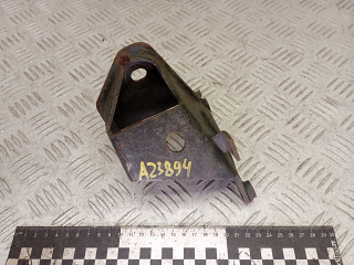 кронштейн двигателя Volkswagen Golf 3 поколение 1996, 1.8 л., бензин, 1H0199273C