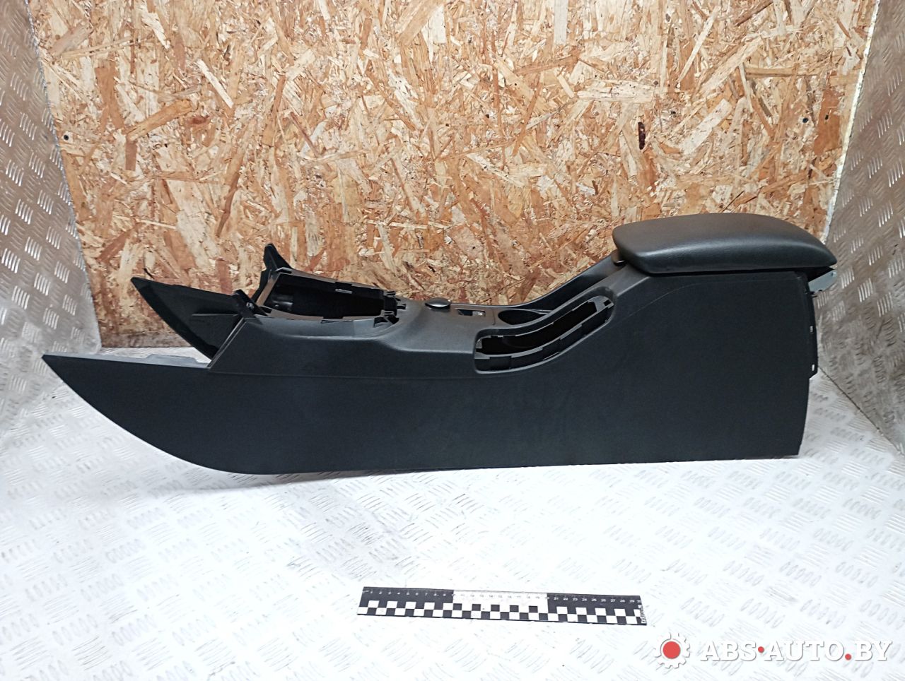 консоль салона Peugeot 308 T7 2010, 2.0 л., RHR (DW10BTED4), дизель, МКПП, универсал, 9660529477, 96587010ZD - фото №1