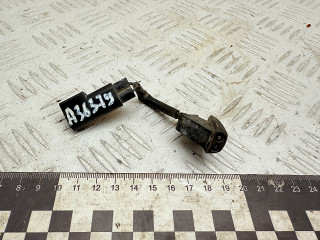 форсунка омывателя лобового стекла Ford Focus 1 поколение [рестайлинг] 2003, 1.6 л., бензин, МКПП, седан, XS4117666A