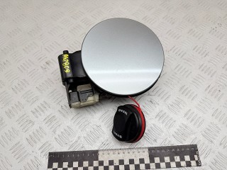 лючок топливного бака Opel Insignia 1 поколение (A) [рестайлинг] 2013, 2.0 л., A 20 DTE, дизель, МКПП, универсал, 13501151, 13352310, 13354564