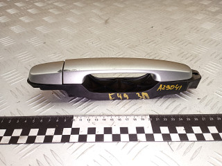 ручка наружная задняя правая Toyota RAV4 2 поколение (XA20) 2003, 2.0 л., 1CD-FTV, дизель, МКПП, внедорожник 5 дв.