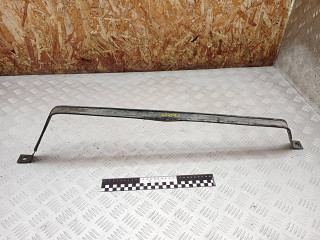 крепление бака топливного Toyota RAV4 3 поколение (XA30) 2006, 2.2 л., дизель, МКПП, внедорожник 5 дв.